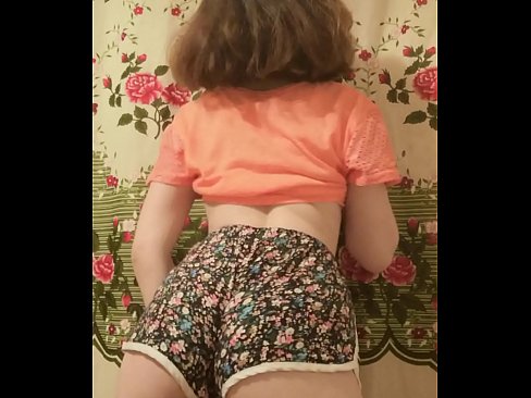 ❤️ Sexy jonk Babe deet hir Shorts op der Kamera of Qualitéit Sex op Porno lb.bassaniluigi.ru ❌️